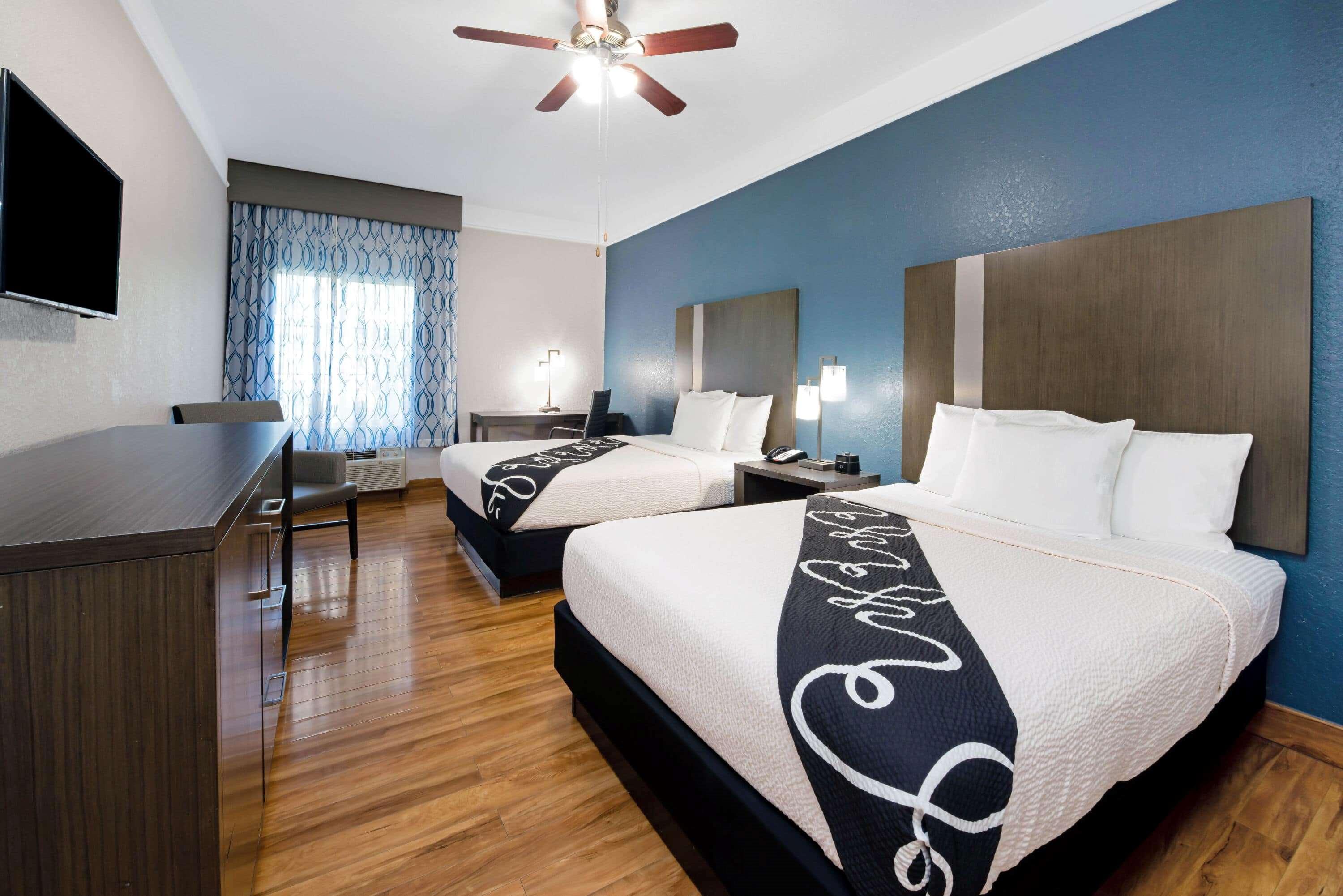 La Quinta Inn & Suite Kingwood Houston Iah Airport 53200 Eksteriør billede